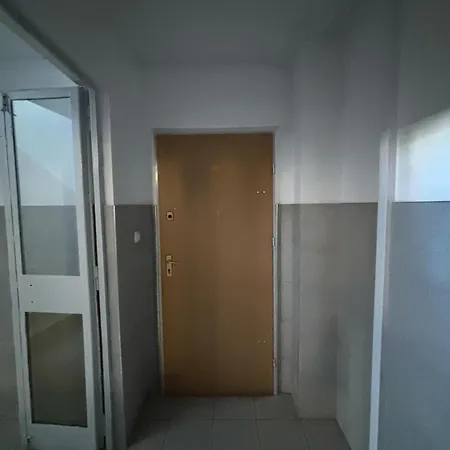 Apartment Gustowne Mieszkanie Z Ogrodkiem Na Zielonym Ursynowie, Przy Metrze, Sggw, Onkologii *